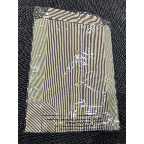 Lacoste Short Sleeve Button Down Men’s Dress Shirt With Pocket Size 45 NWT! - Picture 4 of 4